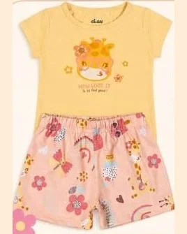 Conjunto Elian blusa amarela e short estampado