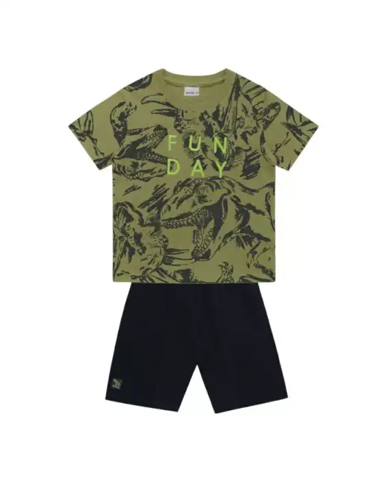 Conjunto camiseta e bermuda moletinho