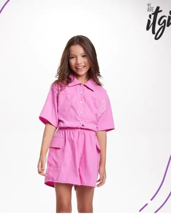 Conjunto feminino infantil short e cropped